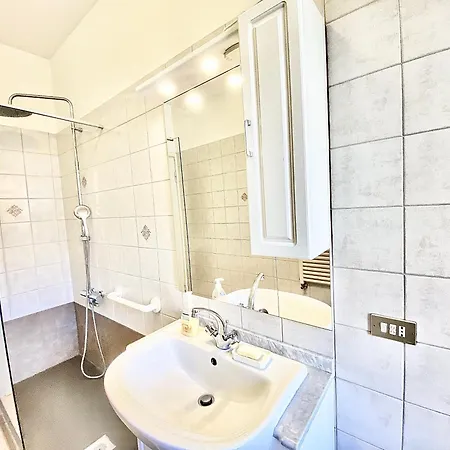 Beada Home, A Pochi Passi Dal Centro Storico E Navigli, Con Fermata Metropolitana Sotto Casa Appartamento Milano